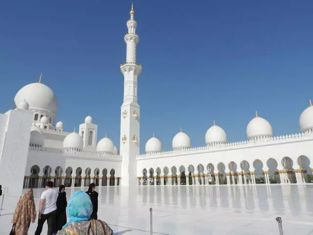 Abu Dhabi - Toeristisch centrum van de VAE 16293_2