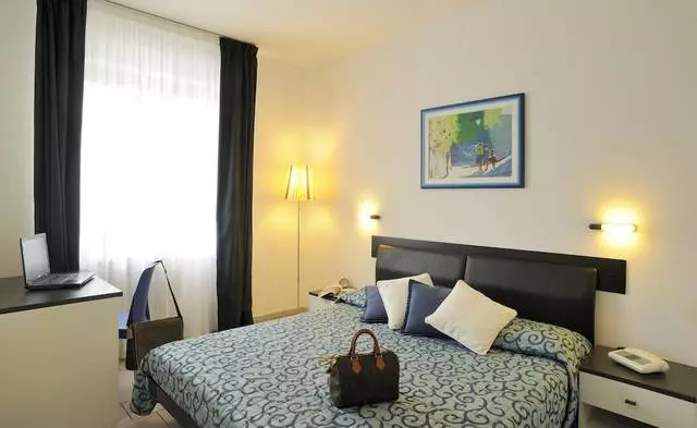 Care este hotelul pentru a vă relaxa în Pietra Ligure? 16358_4