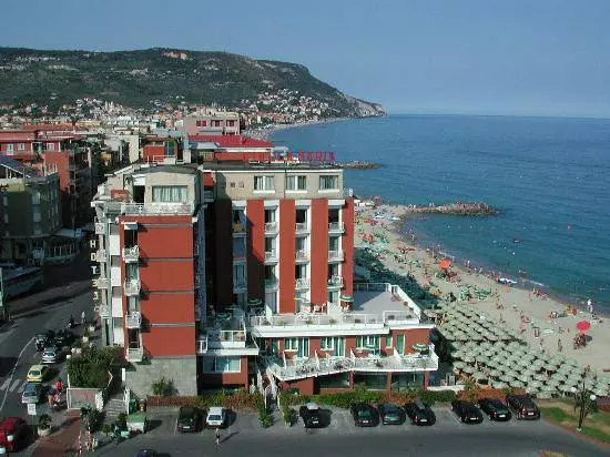 Koji je hotel koji se odluči za opuštanje u Pietra Ligure? 16358_7