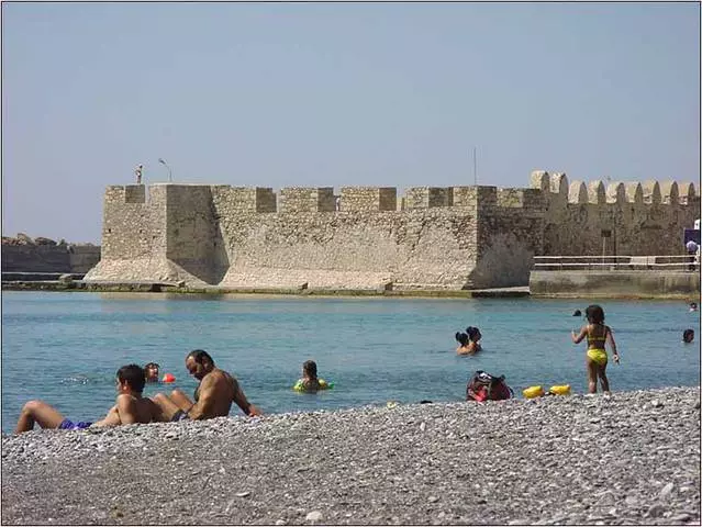 Vaitau e malolo i le tagata malaga. O afea e sili ai le alu i le herararpet i aso malolo? 16450_5