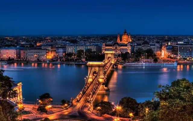 Restul în Budapesta: prețurile pentru diverse lucruri și servicii 16778_2