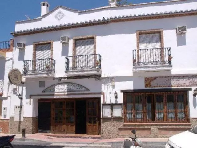 Kinsa nga hotel ang mas maayo nga magpabilin sa Nerja? 16870_4