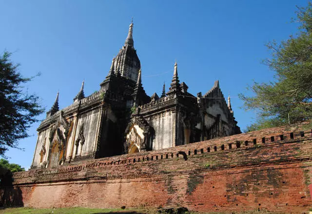 Bagan'da hangi ilginç yerler ziyaret edilmelidir? 16984_7