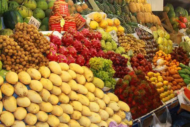 Comida na praia de Ravai: onde e que comer?