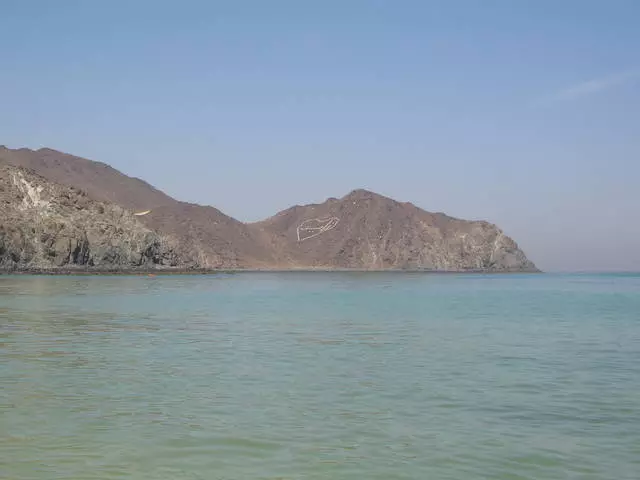 Teluk dua rahang. Corfaccan, UAE. 17744_1