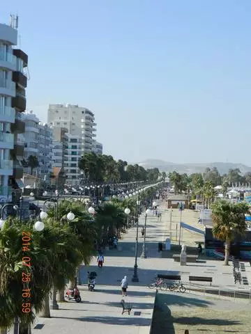 Larnaca - kỳ nghỉ hè với hương vị rượu vang 18245_4