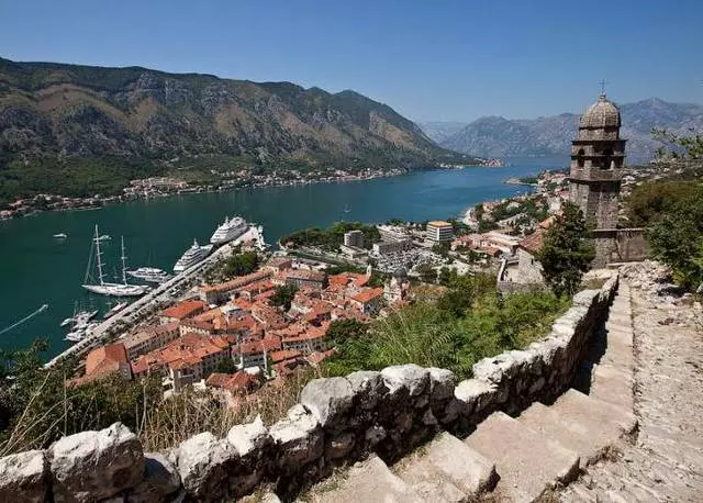 Kotor'da dinleneceğini bilmek için neye ihtiyacın var? 19143_2