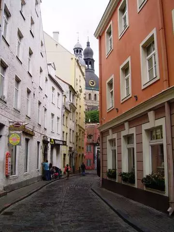 Old Riga inzvimbo iyo nguva isiri kuverenga.