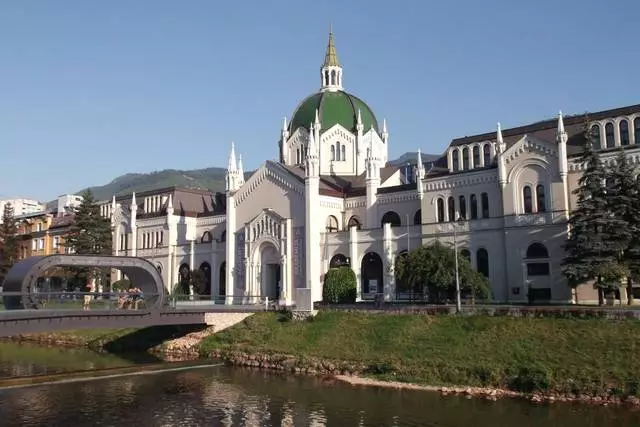 Sarajevo, tempat di mana orang yang berbeza kepercayaan dan budaya mendapati cara untuk hidup bersama 19317_5