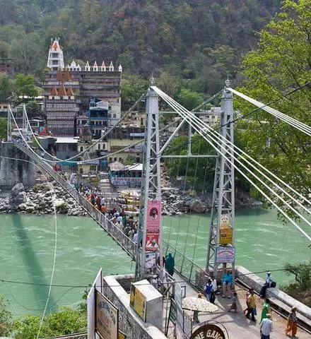 Tempat yang paling menarik di Rishikesh.