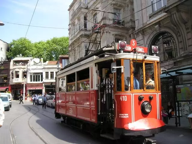 Gaadiidka Istanbul 19462_2