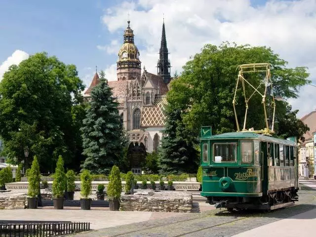 Zergatik aukeratzen dute turistek kosice? 19652_2