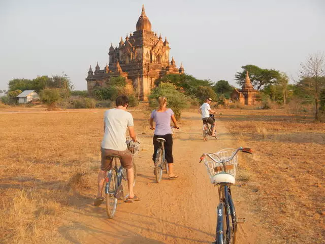 Vacances a Bagan: Com aconseguir-ho? 19826_4