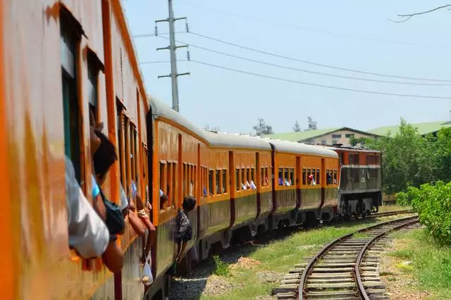 ວັນພັກຜ່ອນໃນ Yangon: ເຮັດແນວໃດເພື່ອໃຫ້ໄດ້ຮັບ? 19828_8