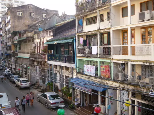 Ki kote yo rete bon mache nan Yangon? 19830_3