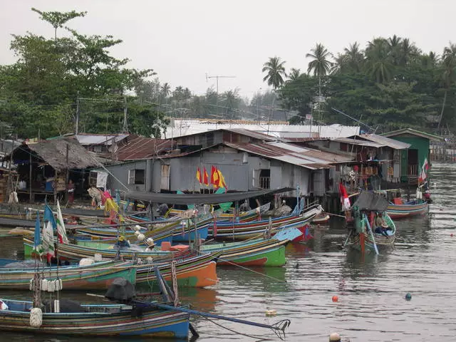 Kini o yẹ ki a reti lati ọdọ isinmi ni Narathivat? 20886_2