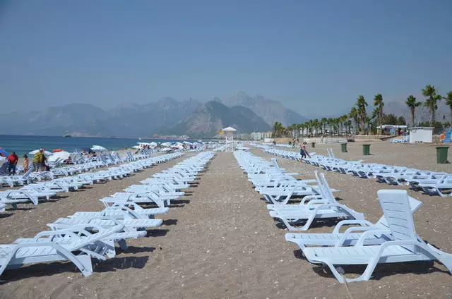 Ma ew hêja ye ku biçin Antalya? 21072_8