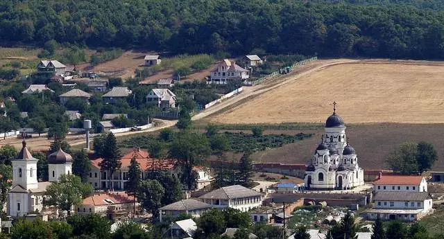 Чи варто їхати самостійно в Молдавію? 21141_2