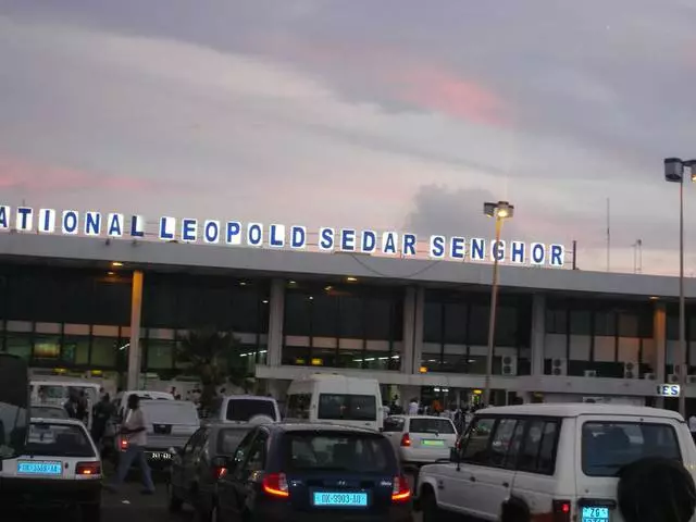 Èske mwen ta dwe kondwi tèt ou nan Senegal? 21319_2