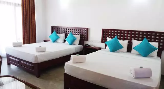 Apakah hotel untuk dipilih untuk berehat di Maraville? 21384_6