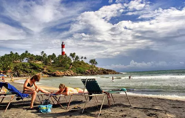 Τι πρέπει να περιμένετε από το υπόλοιπο στο Kovalam; 21592_9