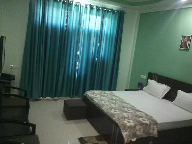 Apa hotel kanggo milih santai ing Vrindavan? 21650_3