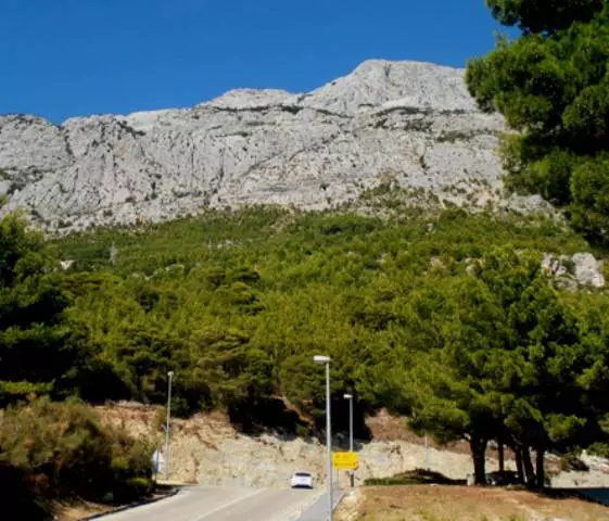 Ξεκουραστείτε στο Baska-Water: Πώς να φτάσετε εκεί; 21674_2