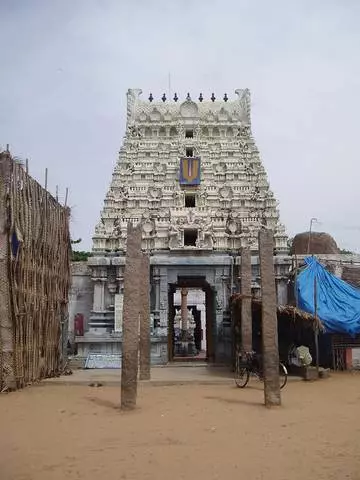 Unsa ang mga makapaikag nga mga lugar nga angay magbisita sa Mahabalipuram?