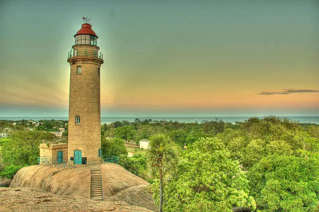 Waa maxay meelaha xiisaha leh ee mudan in laga soo booqdo Mahabalipuram? 21714_4