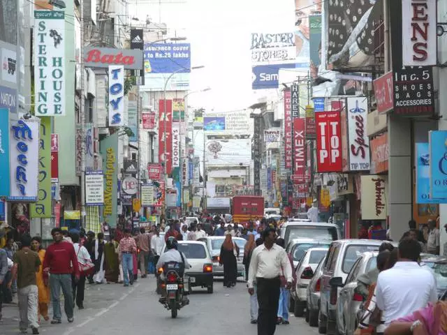 O le a se mea e tatau ona e faamoemoeina mai le malologa i Bangalore?