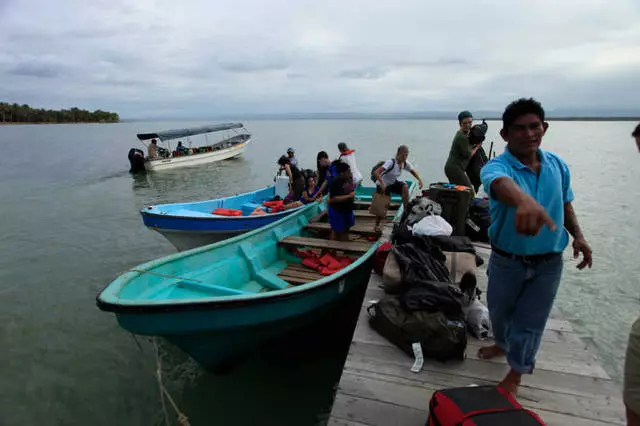 Bocas Del Toro-da dam oling: u erga qanday borish kerak? Narx, sayohat vaqti, pul o'tkazish. 21806_8