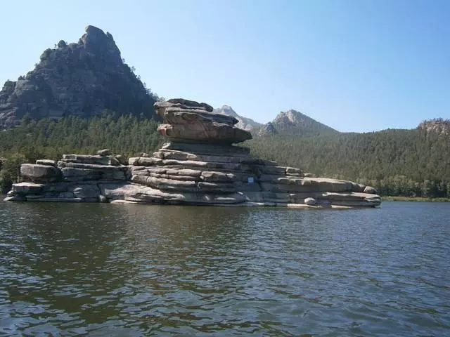 Dásamlegur helgi okkar í Kasakstan er borg Astana, Borovy Lakes. 21937_2