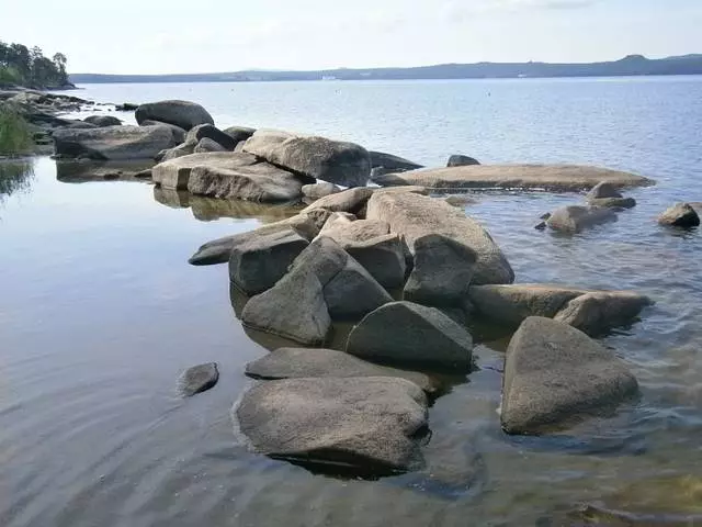 Hujung minggu kami yang indah di Kazakhstan adalah sebuah bandar Astana, Borovy Lakes. 21937_3