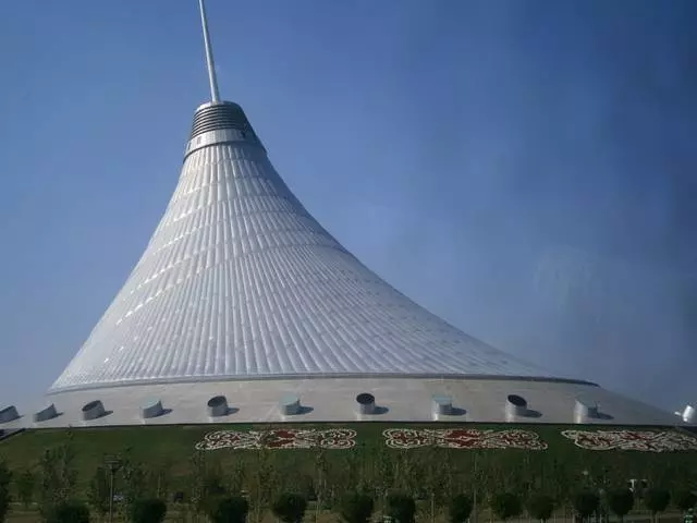 Vores vidunderlige weekend i Kasakhstan er en by i Astana, Borovy Lakes. 21937_6