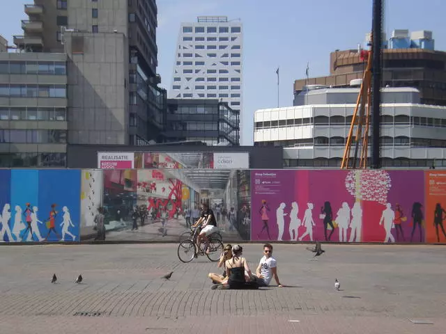 Cheerful, Óige Utrecht