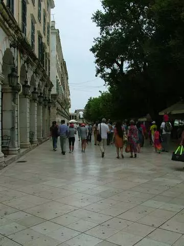 Ceremonielle Rhodos, Sleepy Lindos