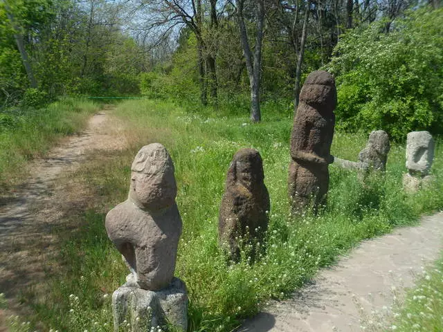 Zaporizhia最有趣的短途旅行。 2279_2