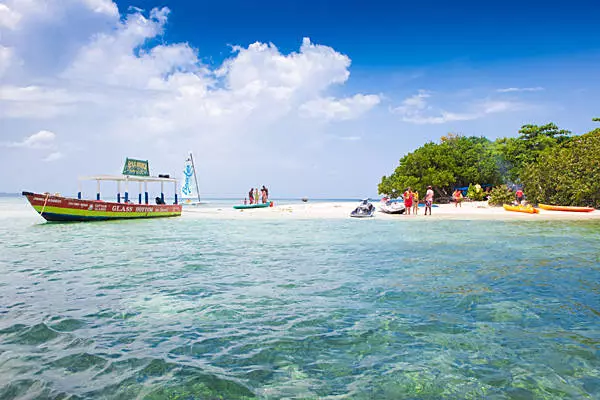 Negril: Bedste strandstøtte og nedsænkning i øens kultur. 23202_6