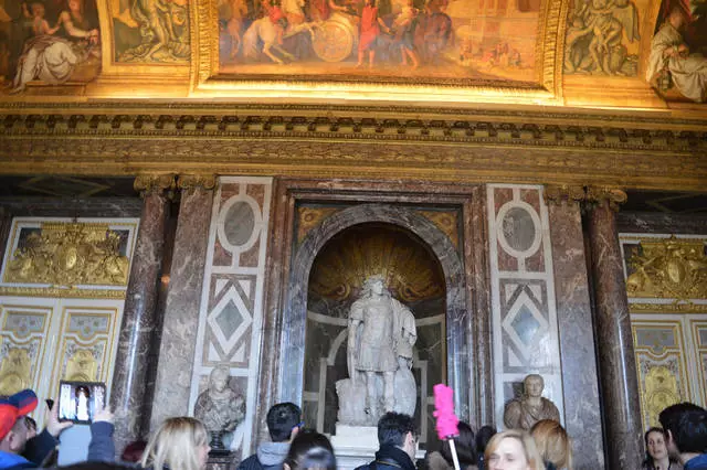 Royal Palace Versailles în Paris / Recenzii de excursie și atracții de la Paris 23781_2