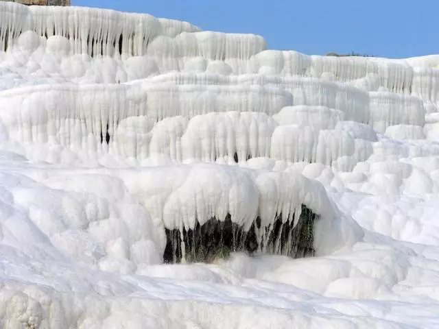 Αξίζει να πάει στο Pamukkale;