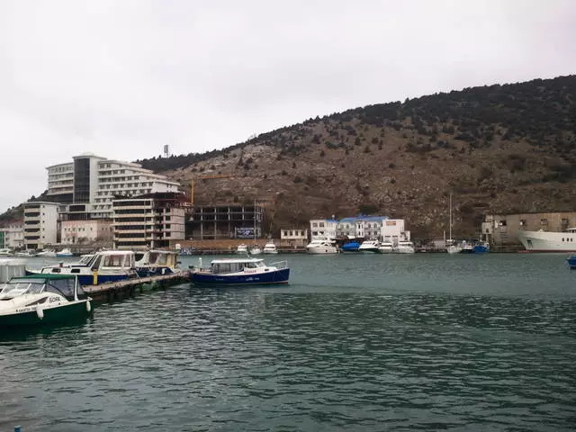 See kuierje op 'e boat (Ruslân, Sevastopol) / Resinsjes fan ekskurzje en sights Sevastopol 24054_2