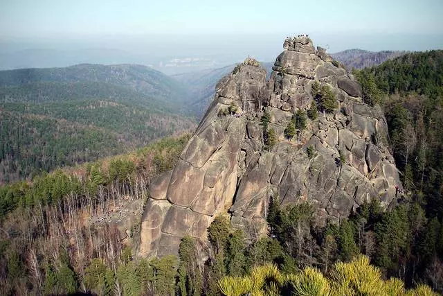 Krasnoyarsk Pole - Vakansies vir siel / resensies van uitstappie en toerisme-aantreklikhede Krasnoyarsk 24088_3