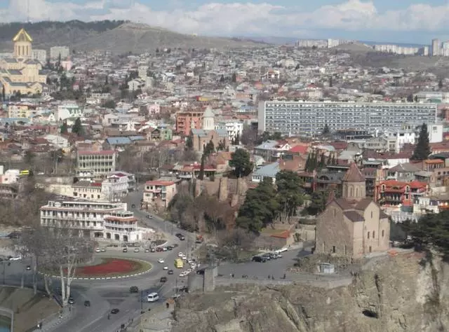 Gotorlekua Narikal: Bihotza Tbilisi. / Ibilbideak eta ikusmoldeak Tbilisi 24098_4