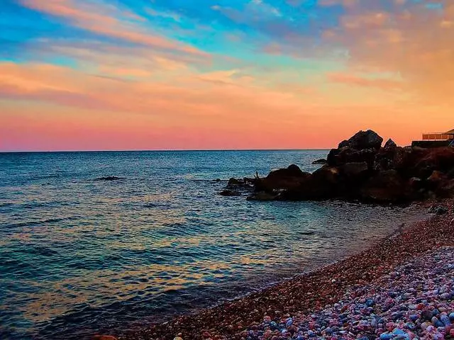 Vacances en famille dans le comte Palace au bord de la mer