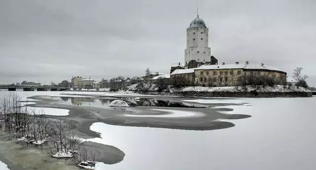 Naon anu ningali dina hiji dinten di Vyborg 24292_2