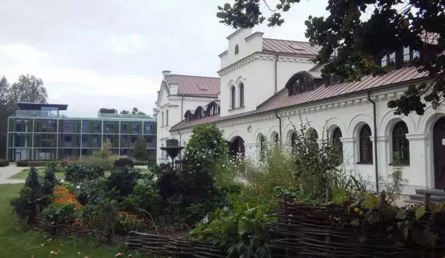 Vilnius Botanical Garden / hevitra momba ny fitsangatsanganana sy ny fahitana an'i Vilnius