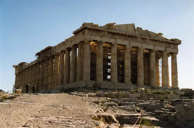 ຫົວໃຈຂອງ Athens Acropolis. / ການທົບທວນຄືນຂອງການເດີນທາງແລະ sights Athens 24445_2