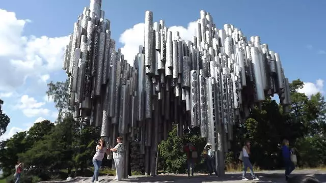 Monument til Jan Sibelius. / Anmeldelser af udflugt og seværdigheder Helsinki