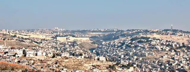 Eskursjoni inspirational għall-art qaddisa / reviżjonijiet ta 'eskursjoni u sights ta' Ġerusalemm 24675_3