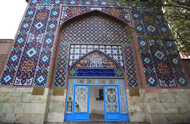 Masjid Biru di Yerevan / Ulasan mengenai lawatan dan pemandangan Yerevan 24754_2